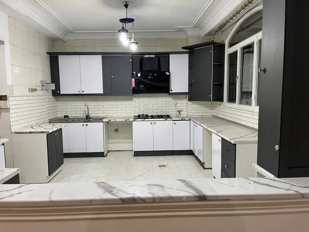 160متر دوبلکس/فول امکانات/روبه آفتاب/2پارکینگ/شفق