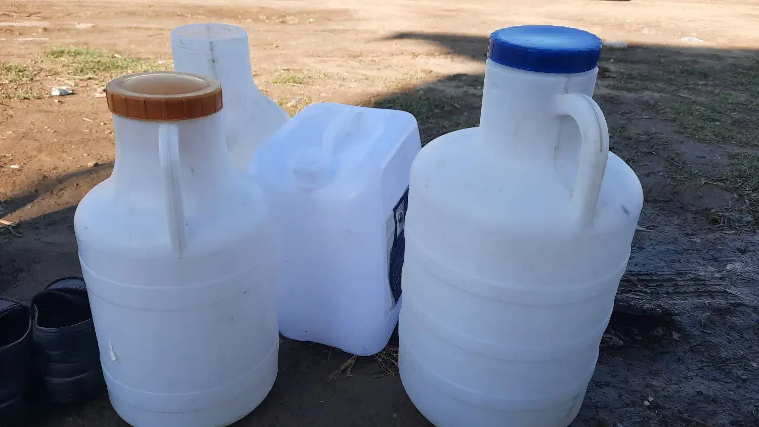 دبه.|ظروف نگهدارنده، پلاستیکی، یک‌بارمصرف|گرگان, |دیوار