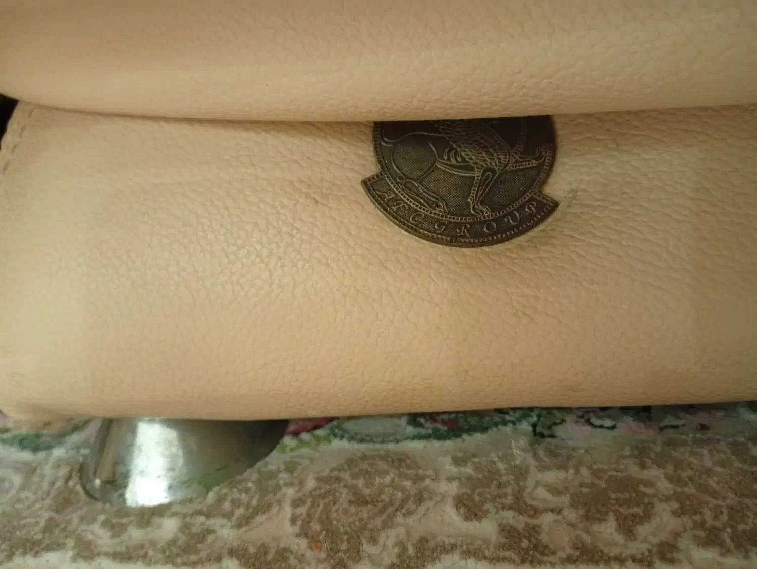 مبل چرم ۷نفره وارداتی|مبلمان خانگی و میز عسلی|اندیشه, اندیشه فاز ۱|دیوار