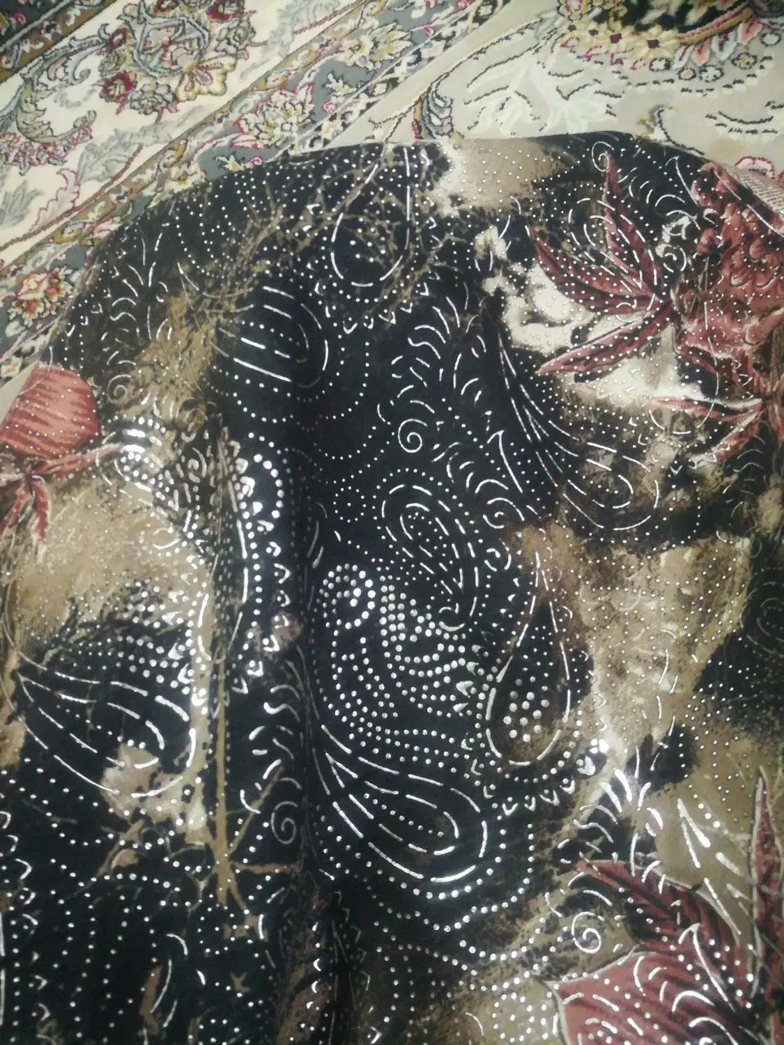 چادرو النگوی طلا روس|لباس|قم, ولیعصر|دیوار