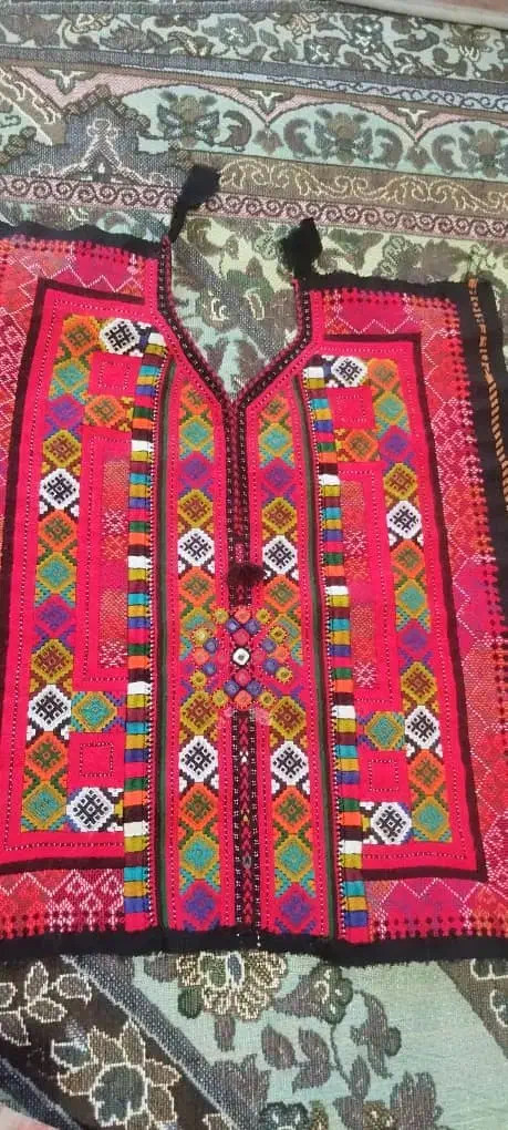 زی آستین تارشمار|لباس|میرجاوه, |دیوار