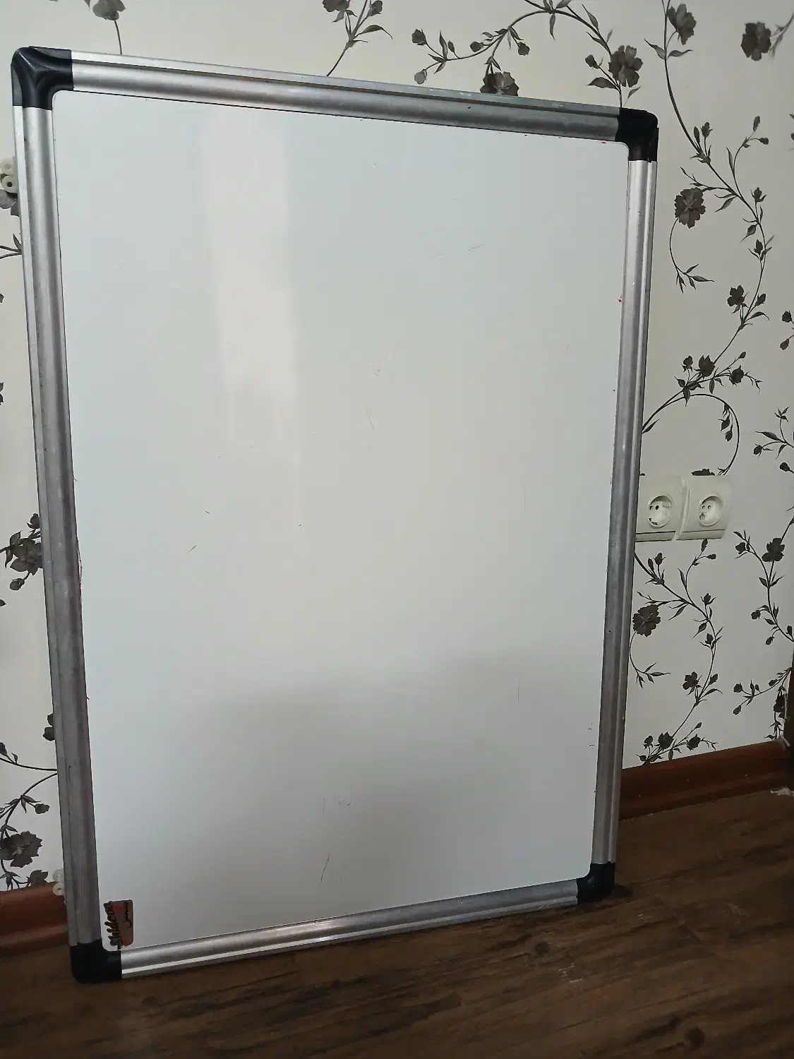 باسلام یک عدد تخته وایت برد 90در60|لوازم التحریر|تربت جام, یحیی آباد|دیوار