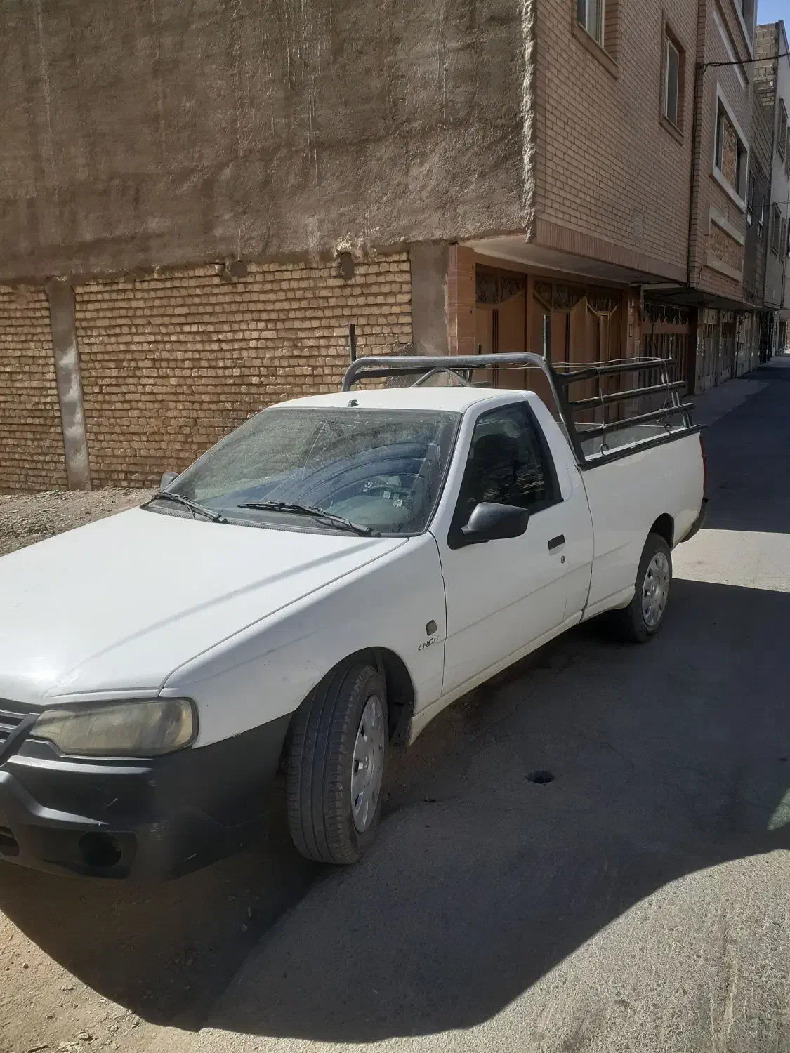 اریسان دو گانه کارخونه مدل ۹۵|خودرو سواری و وانت|اصفهان, ملک‌شهر|دیوار