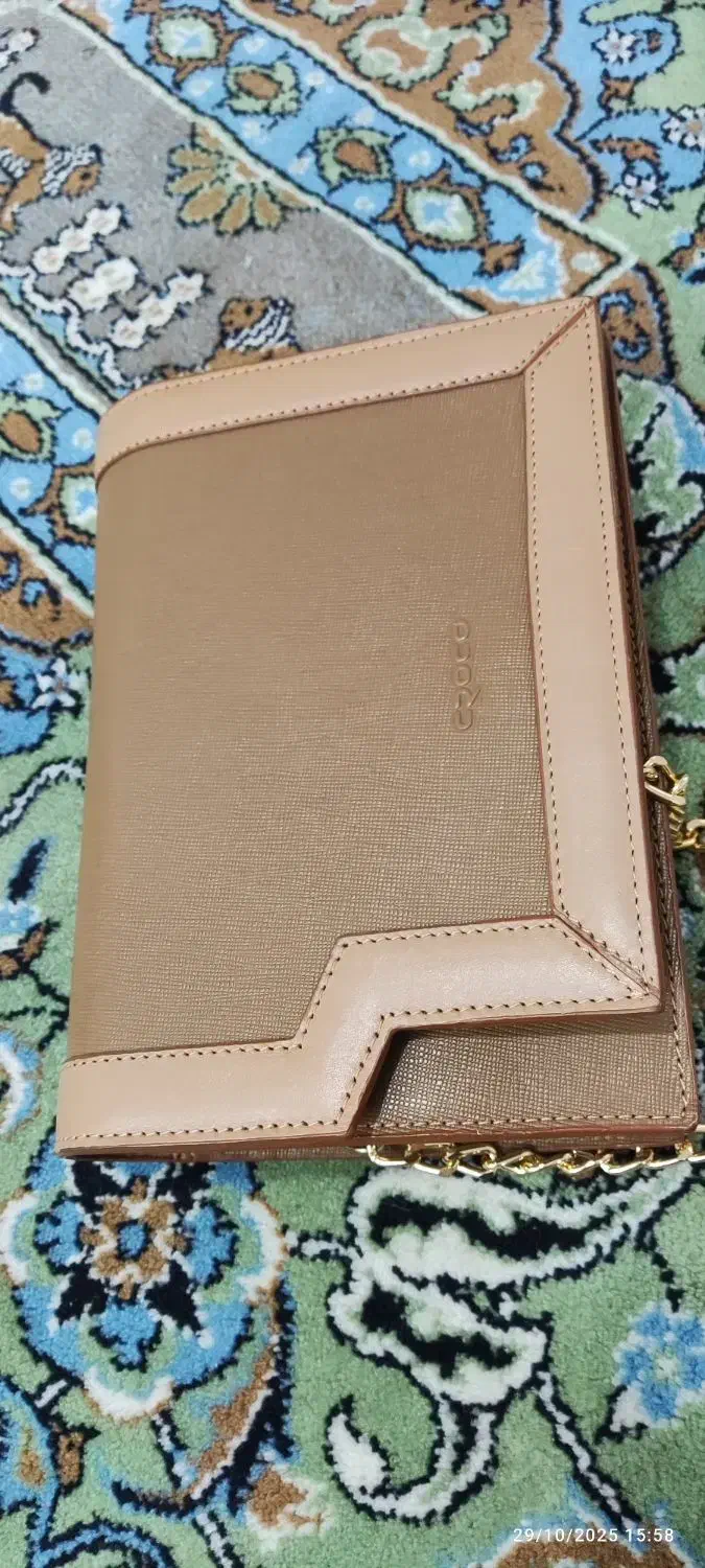 نیم بوت سایز ۴۰وکیف هردورنگ عسلی مارک چرم کروکو|کیف، کفش، کمربند|کرج, حاجی آباد|دیوار