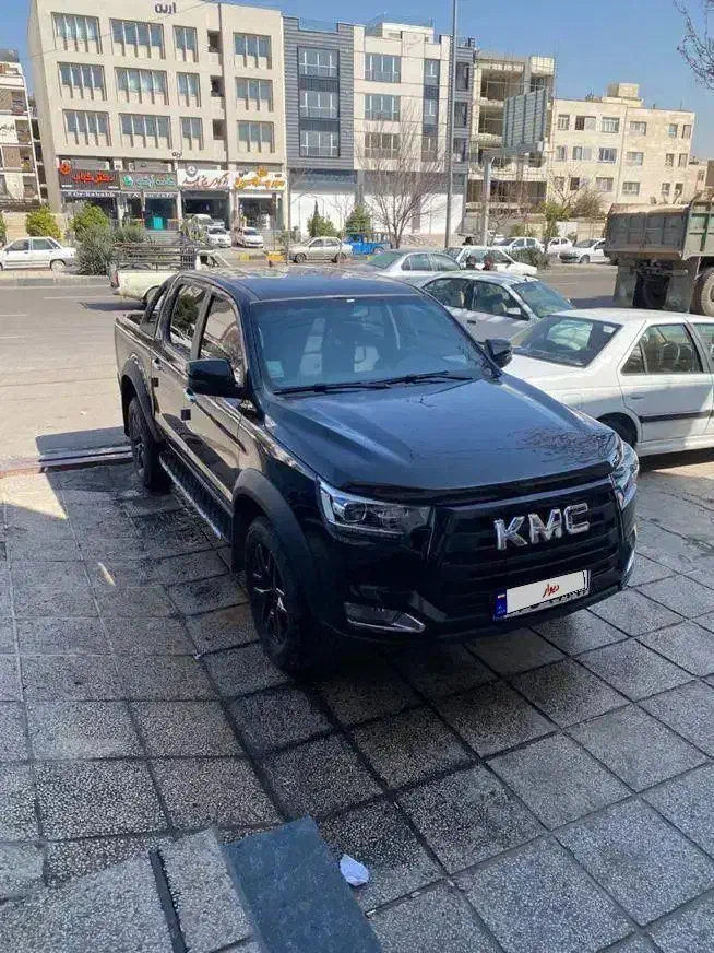 Kmc t8|خودرو سواری و وانت|شیراز, ترمینال باربری|دیوار