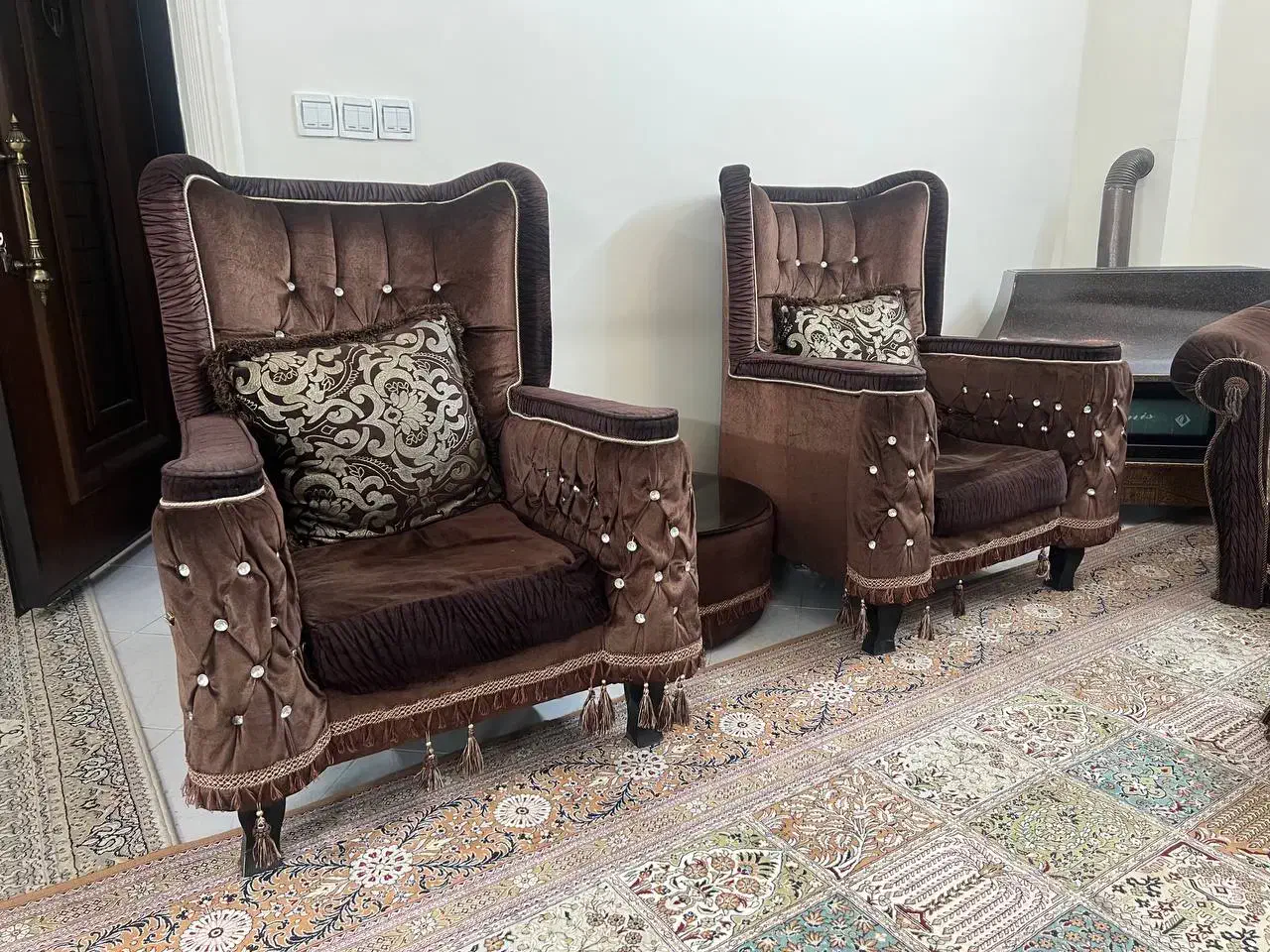 مبل راحتی|مبلمان خانگی و میز عسلی|مشهد, تربیت (صدف)|دیوار