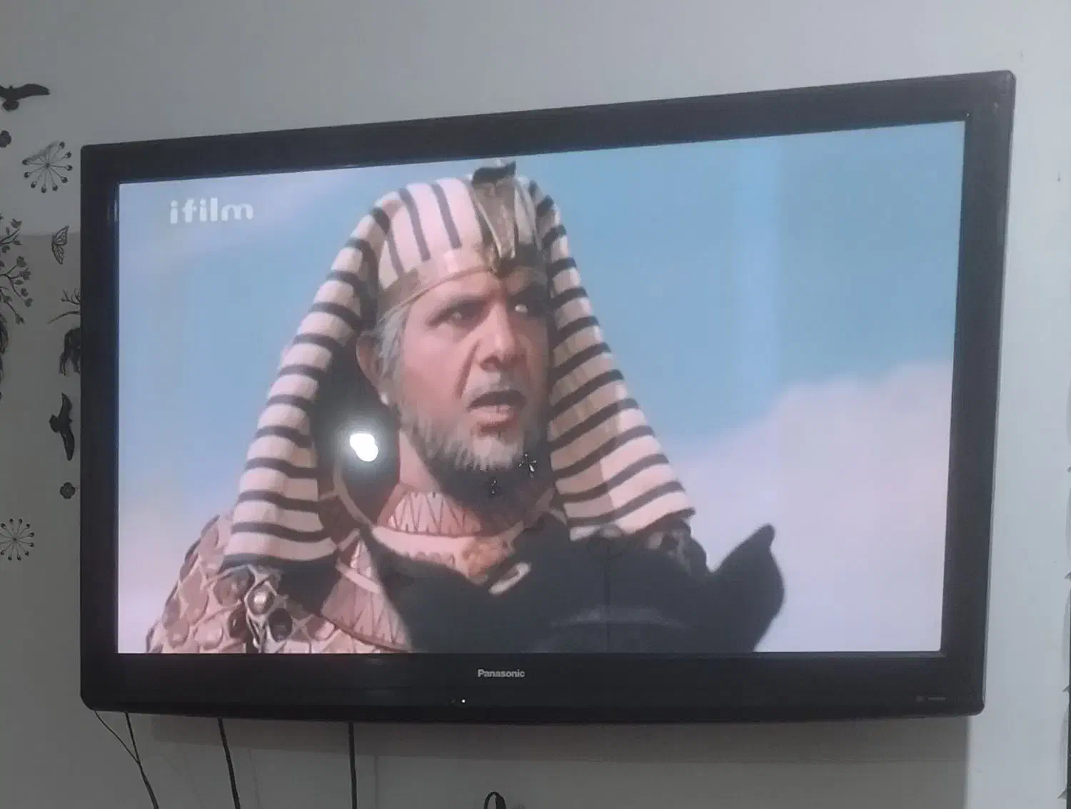 تلویزیون پاناسونیک ۵۵اینچ‌ و تلویزیون ال جی42اینج|تلویزیون و پروژکتور|بندرعباس, |دیوار