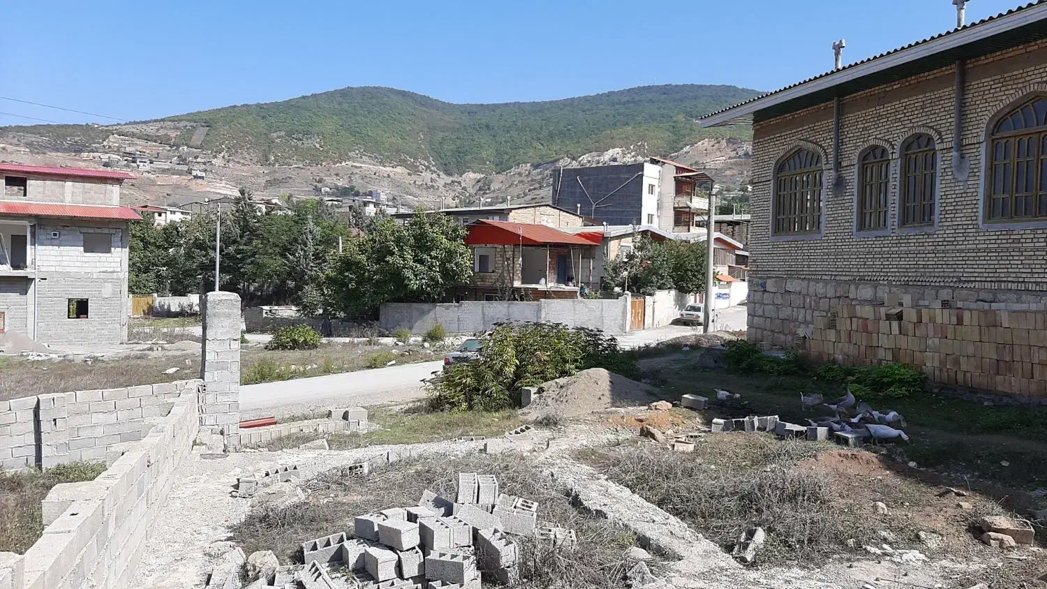 فروش زمین در بافت ۱۵۲متری.دونبش.زیربناپرشده.براصلی|فروش زمین و ملک کلنگی|کیاسر, |دیوار