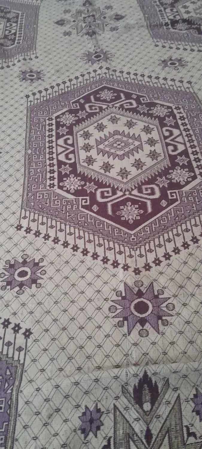 ۴عددفرش وموکت وگلیم مناسب خونه باغ باهم میفروشم|فرش|اراک, |دیوار