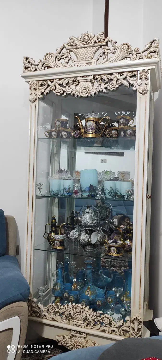 بوفه کاملا سالم|بوفه، ویترین، کنسول|تفت, |دیوار