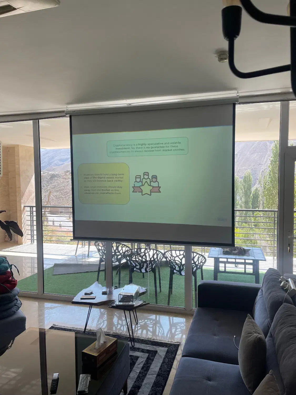 ویدیو پرژکتور پخش در محیط کاملا نور با پرده|تلویزیون و پروژکتور|تهران, صادقیه|دیوار