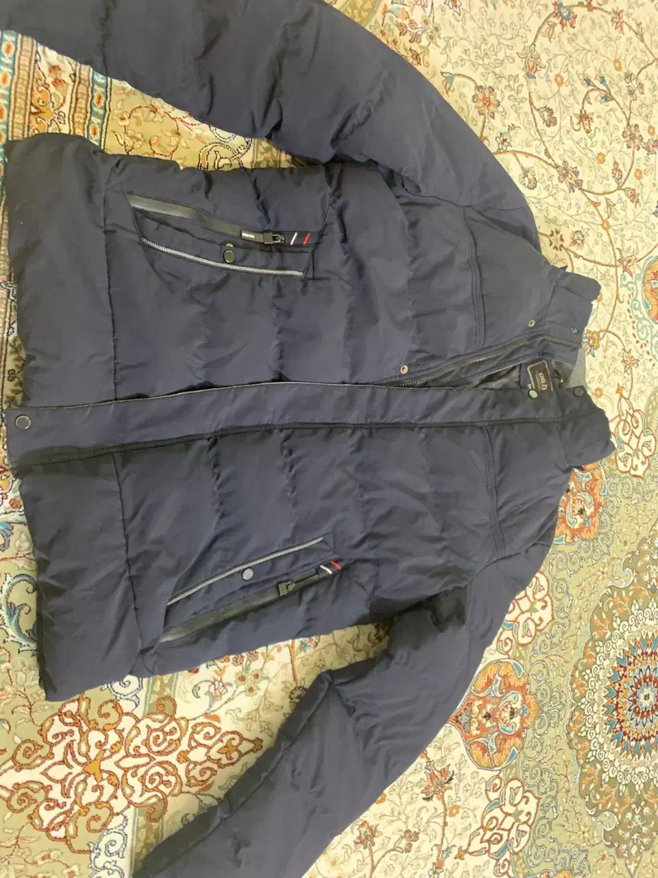 کاپشن کوهنوردی|لباس|شهریار, شهریار|دیوار