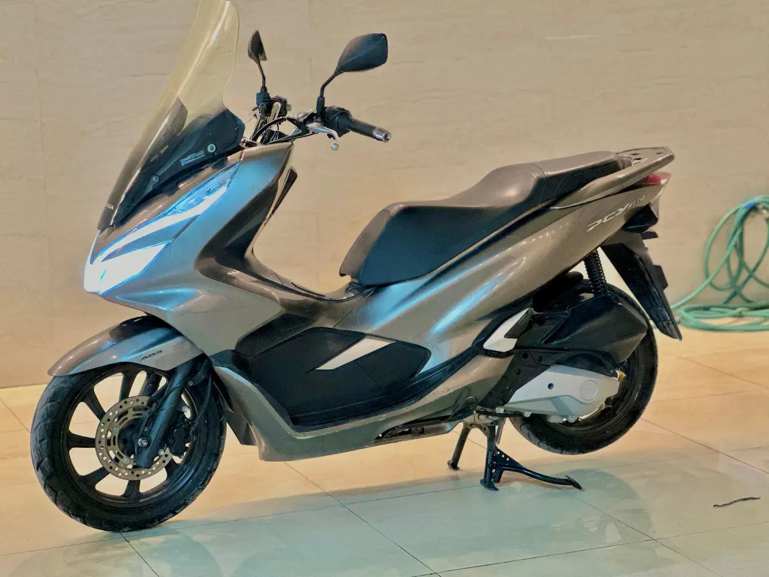 فروش پی سی ایکس ۲۰۲۰ psx ۱۵۰خشک کم کار|موتورسیکلت|لامرد, |دیوار