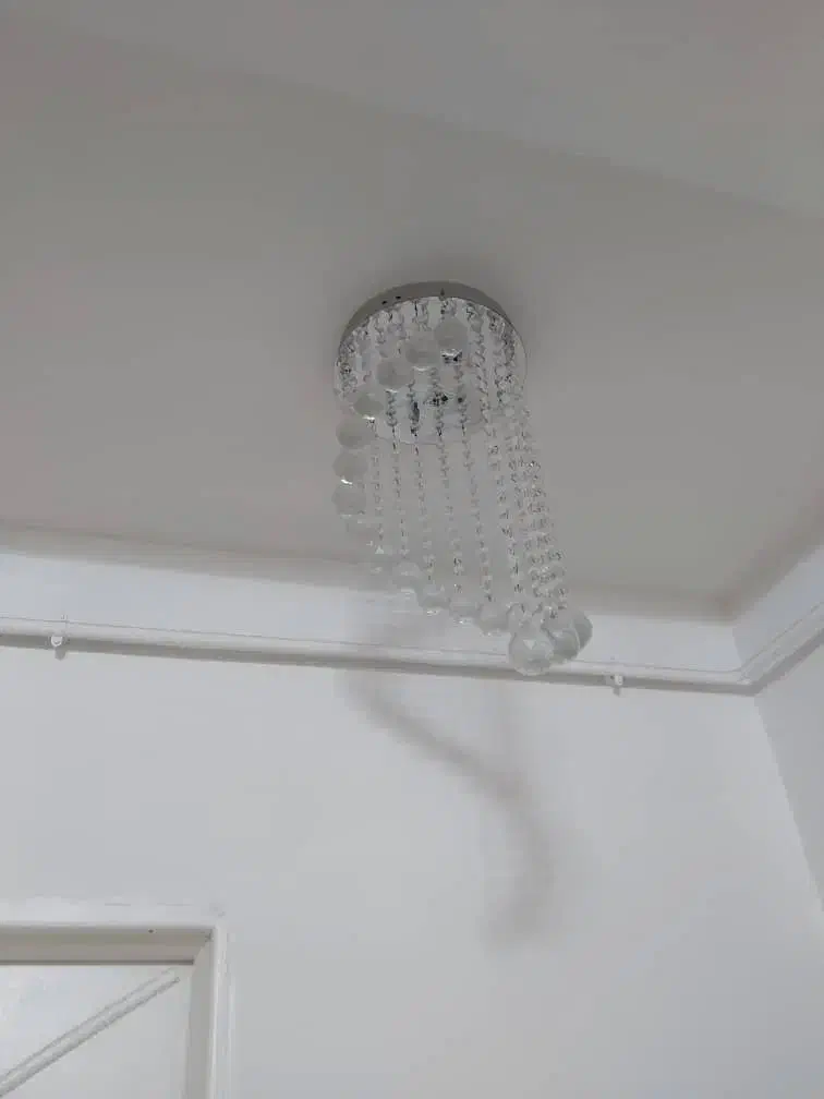 لوستر در حد نو|لوستر و چراغ آویز|رشت, نظری|دیوار