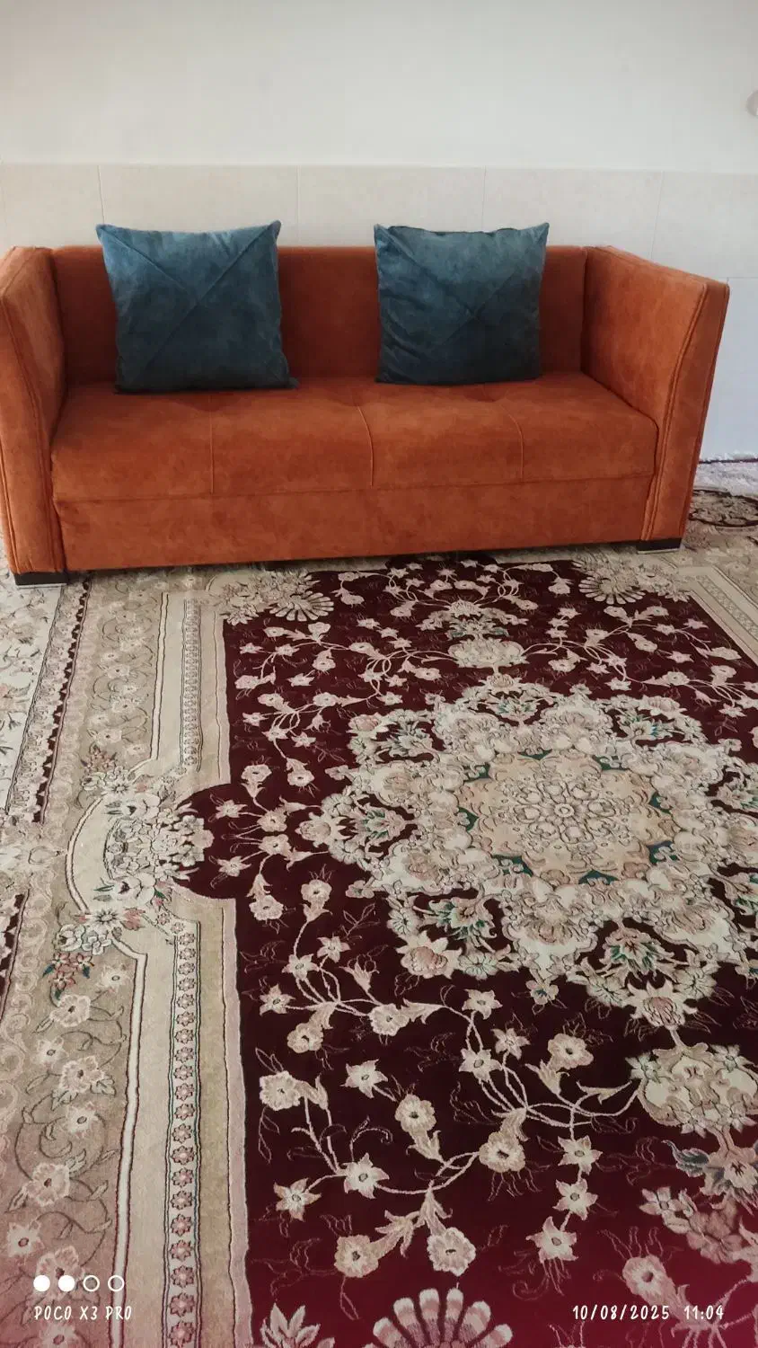 مبل دست دو|مبلمان خانگی و میز عسلی|میانه, |دیوار