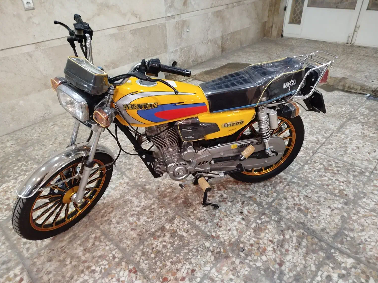 متین ۲۰۰ ۱۴۰۳ خشک|موتورسیکلت|دورود, |دیوار