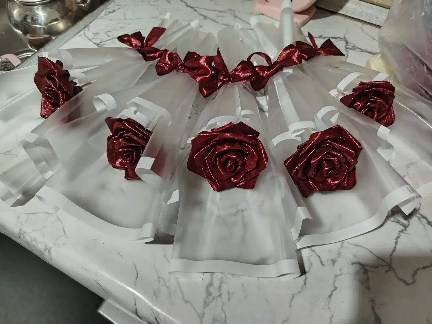 گل ربانی|گل مصنوعی|قرچک, مجتمع گلشهر|دیوار