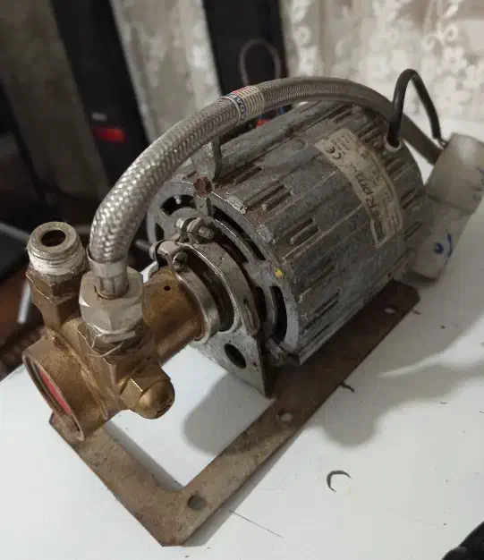 پمپ آب قهوه ساز|سماور، چایساز، قهوهساز|نیشابور, گنبد سبز|دیوار