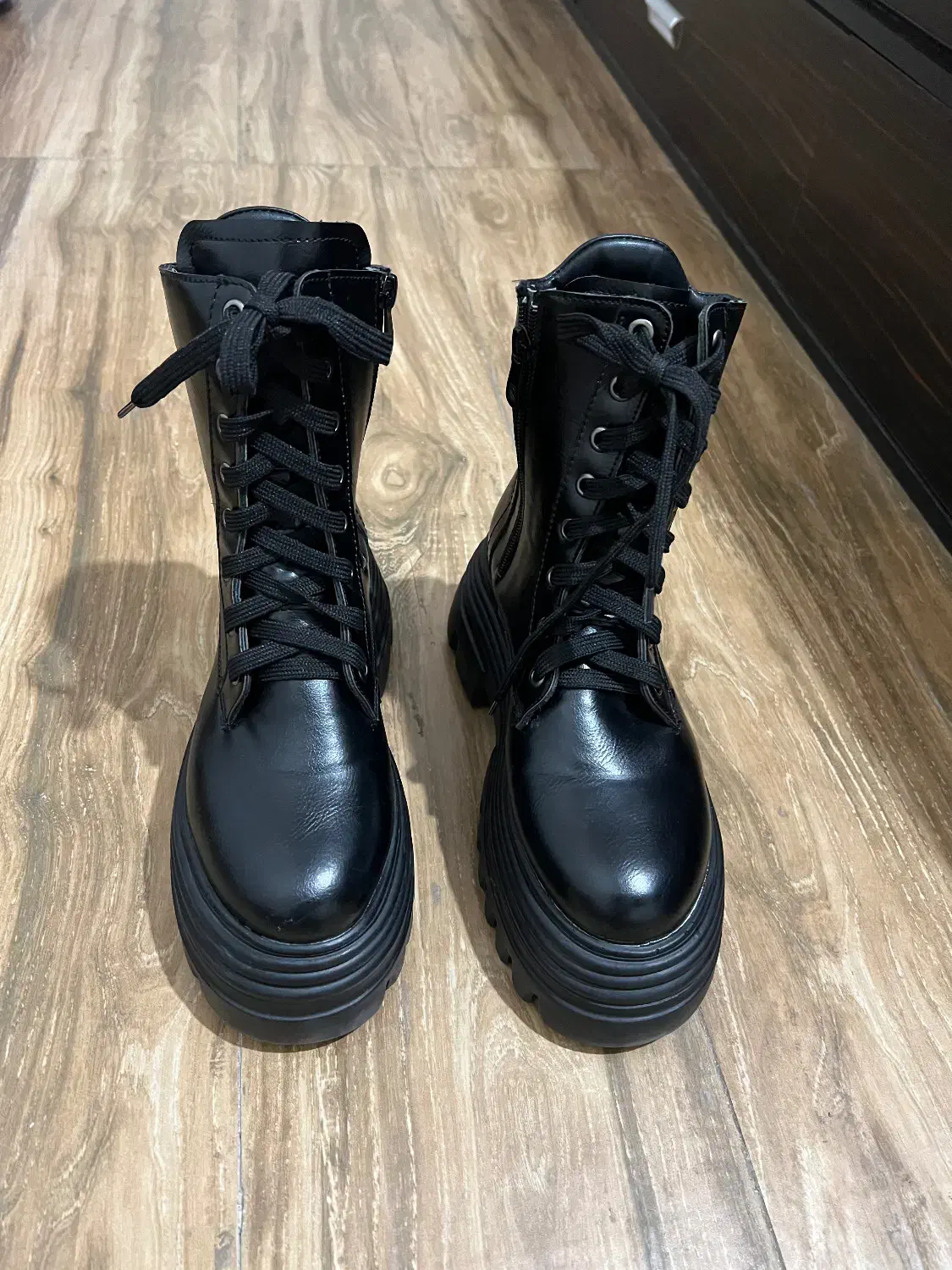 پوتین|کیف، کفش، کمربند|کرج, دهقان ویلا|دیوار