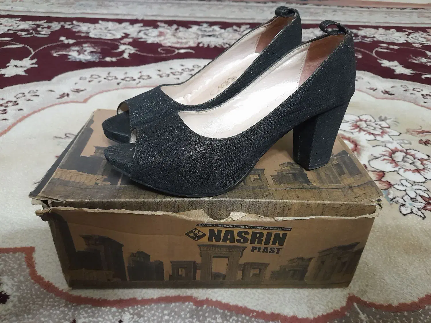 سایر وسیله|کیف، کفش، کمربند|قم, سراجه (۱۵ خرداد)|دیوار