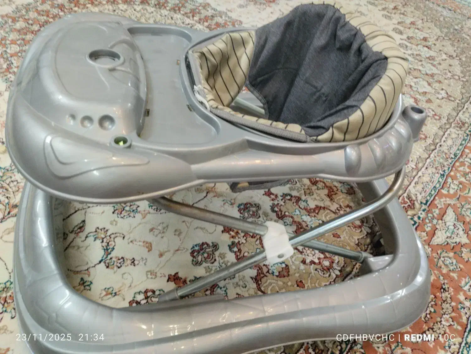 روروک بچه|کالسکه و لوازم جانبی|قم, صفاشهر|دیوار