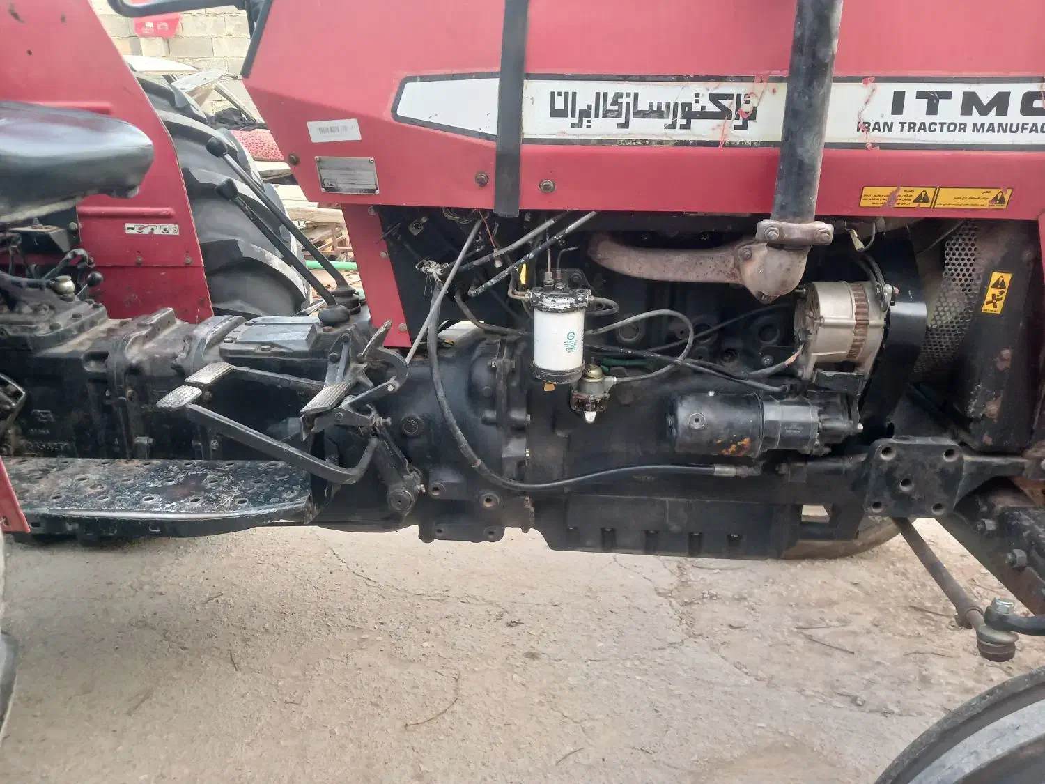 تراکتور۲۸۵|خودرو سنگین|بجنورد, |دیوار