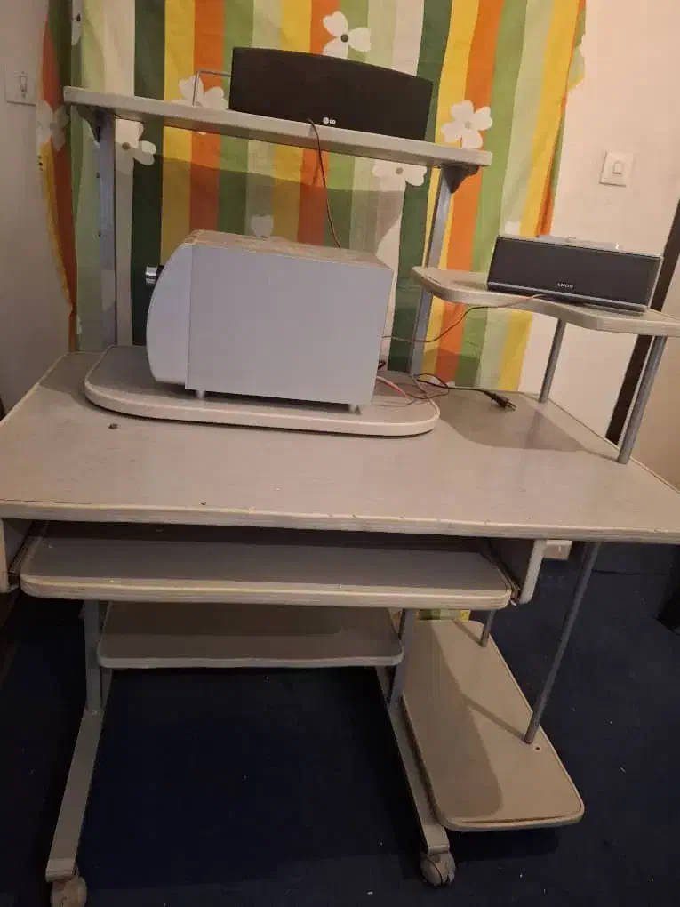 میز کامپیوتر|میز تحریر و کامپیوتر|شیراز, درکی|دیوار