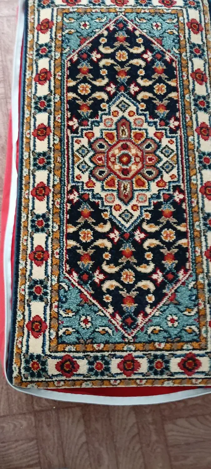 پشتی|پشتی|رشت, شهریاران|دیوار