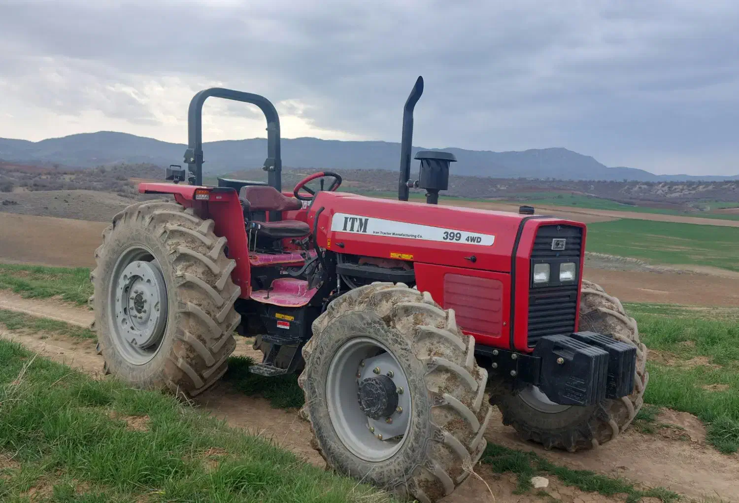 تراکتور۳۹۹|خودرو سنگین|کرمانشاه, |دیوار