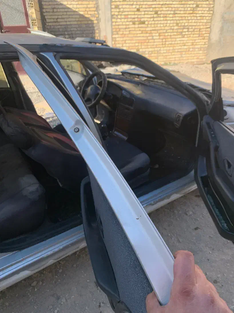 پارس۸۴ تصادفی|خودرو سواری و وانت|لنجان, |دیوار