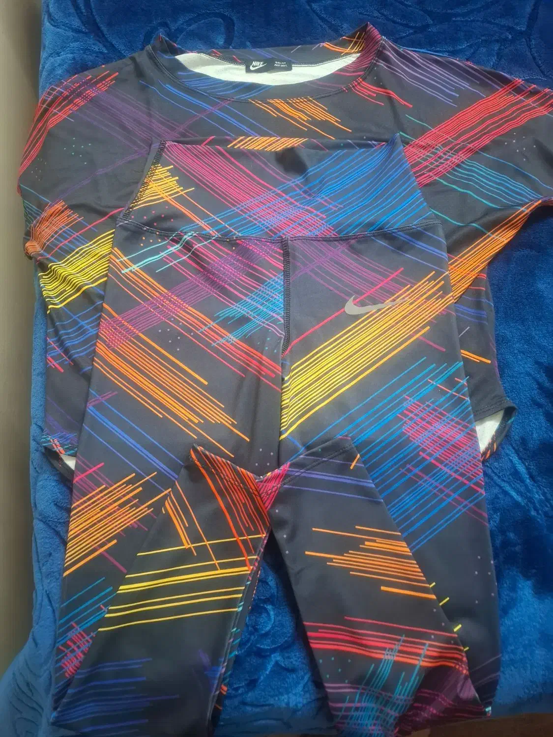 ست ورزشی در دورنگ کاملا نو|لباس|تهران, جوادیه|دیوار