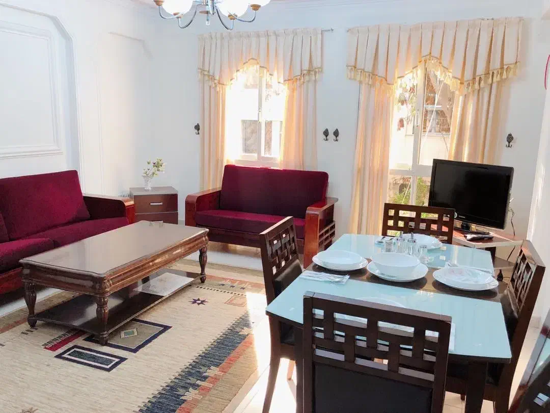 حراج مبلمان همراه با وسایل کلی خانه|حراج|کیش, |دیوار