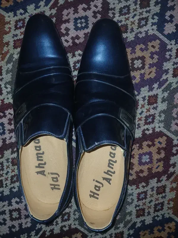 کفش|کیف، کفش، کمربند|ساوه, |دیوار