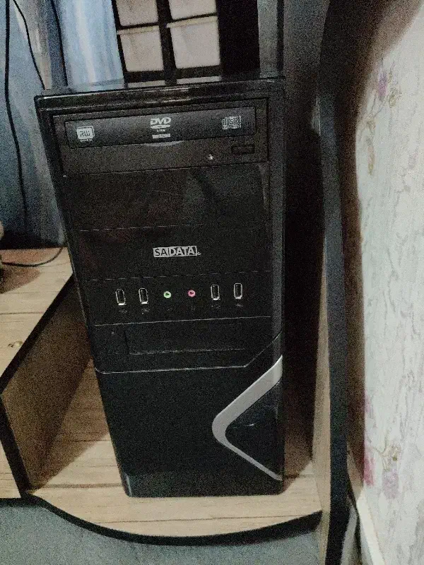 کامپیوتر|رایانه رومیزی|گلبهار, شهر جدید گلبهار|دیوار