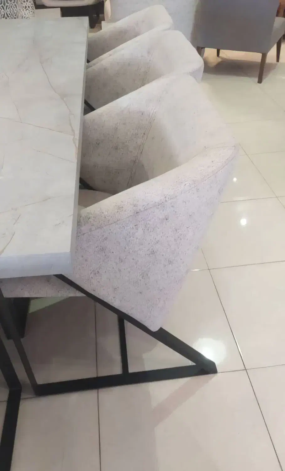 ناهارخوری|میز و صندلی غذاخوری|شیراز, محراب|دیوار