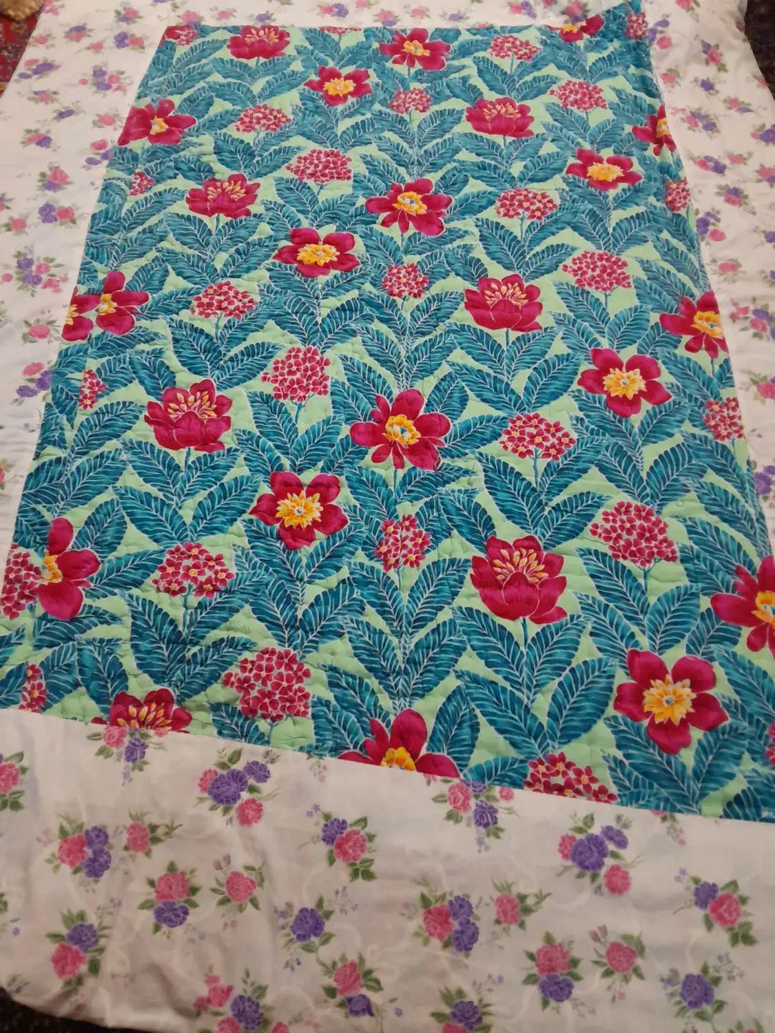 کالای خواب|رختخواب، بالش، پتو|آباده, |دیوار