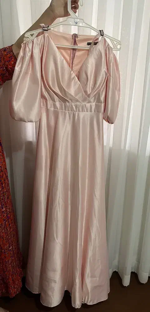 لباس مجلسی|لباس|آق قلا, |دیوار