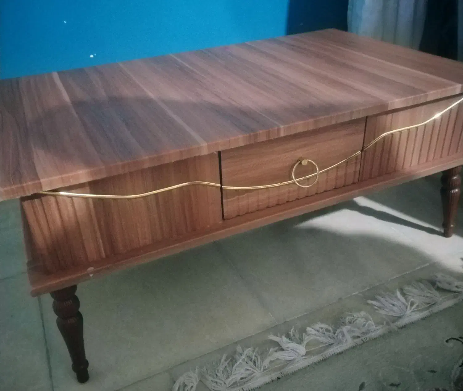 جلو مبلی و عسلی 4 تیکه|مبلمان خانگی و میز عسلی|چابهار, |دیوار