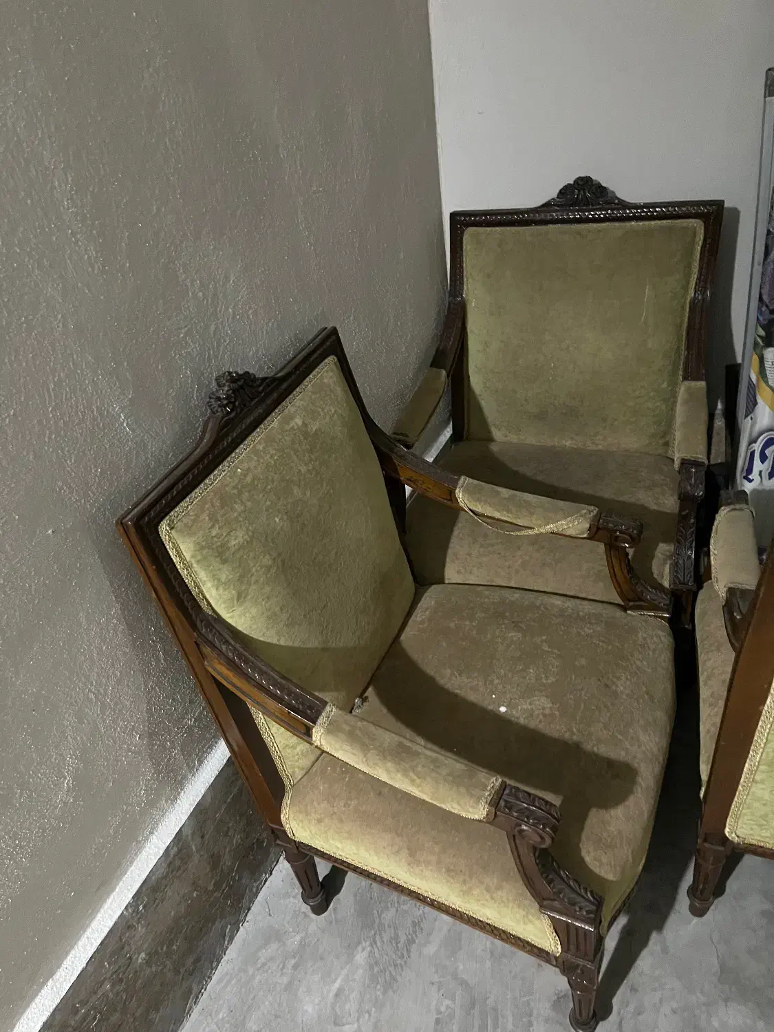 فروش لوازم خانه زیر قیمت فوری بسیار سالم|مبلمان خانگی و میز عسلی|رشت, منظریه|دیوار