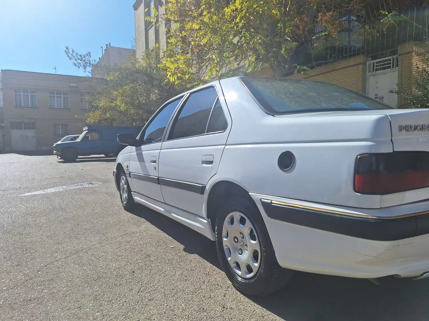 پژو پارس دوگانه کارخانه مدل ۹۷|خودرو سواری و وانت|مشهد, شاهد (شهرک غرب)|دیوار