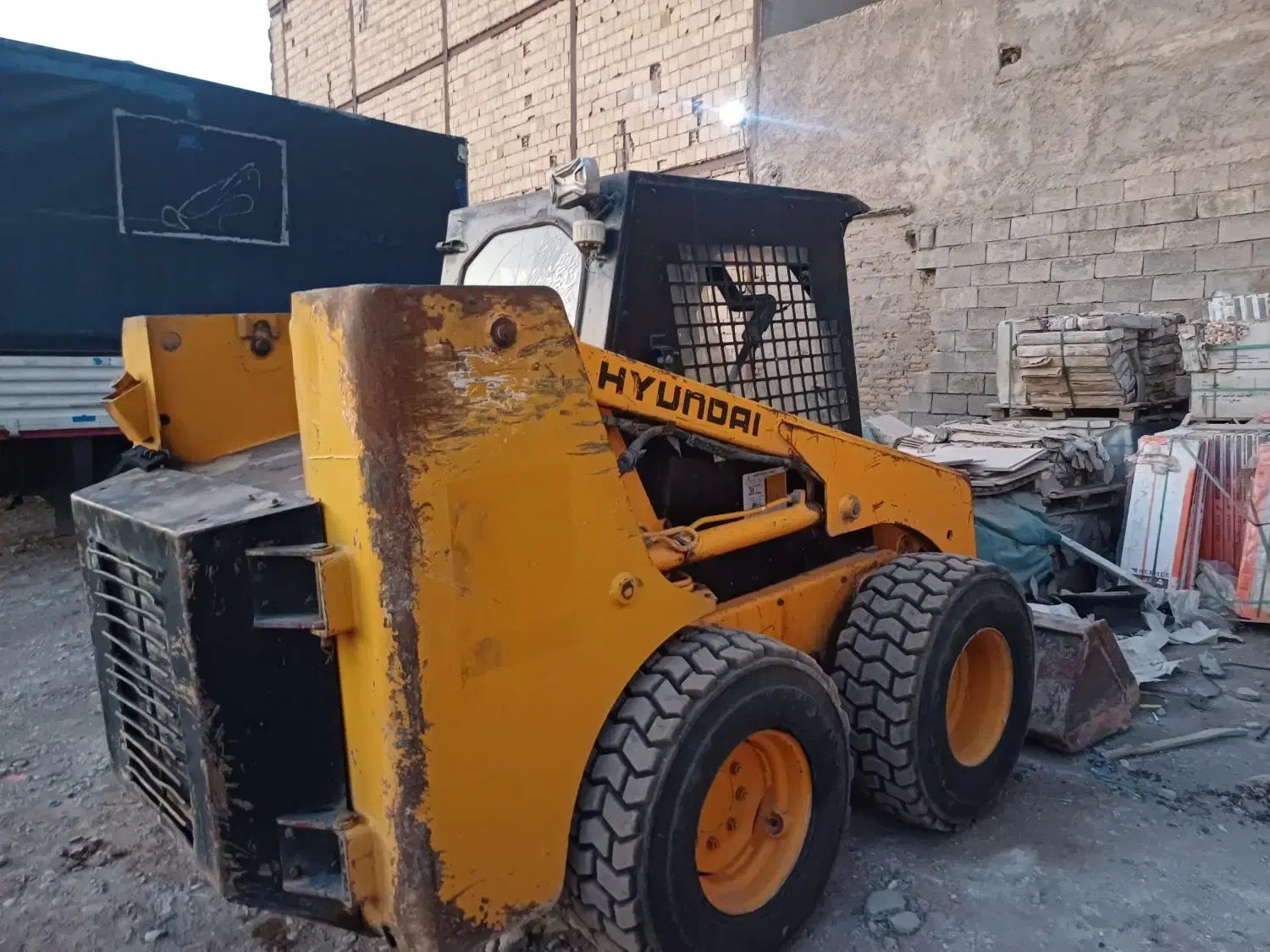 بابکت مینی لودر هیوندای|خودرو سنگین|ملارد, |دیوار