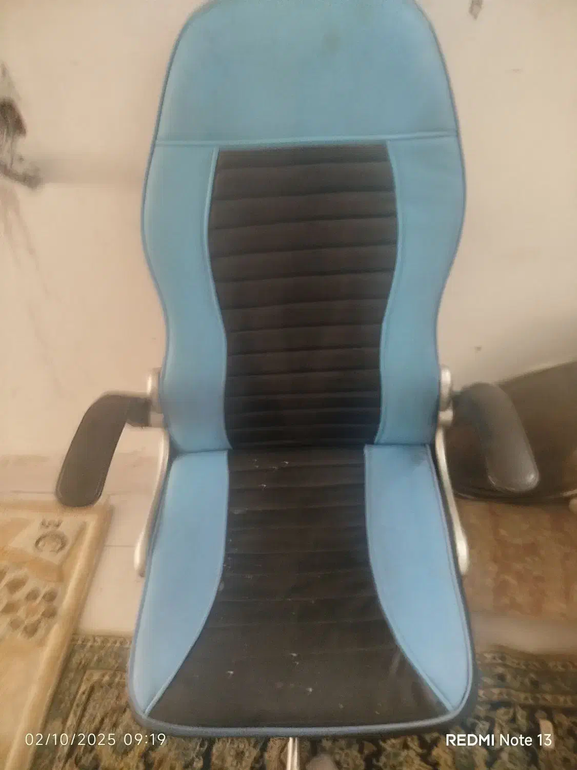 صندلی گیم تقریباً کار کرده|مبلمان اداری|مشهد, اقبال|دیوار