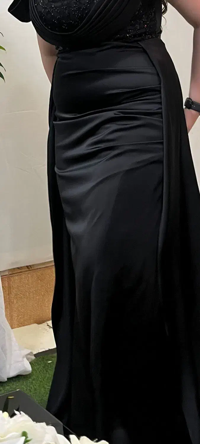 لباس مجلسی|لباس|کهریزک, |دیوار