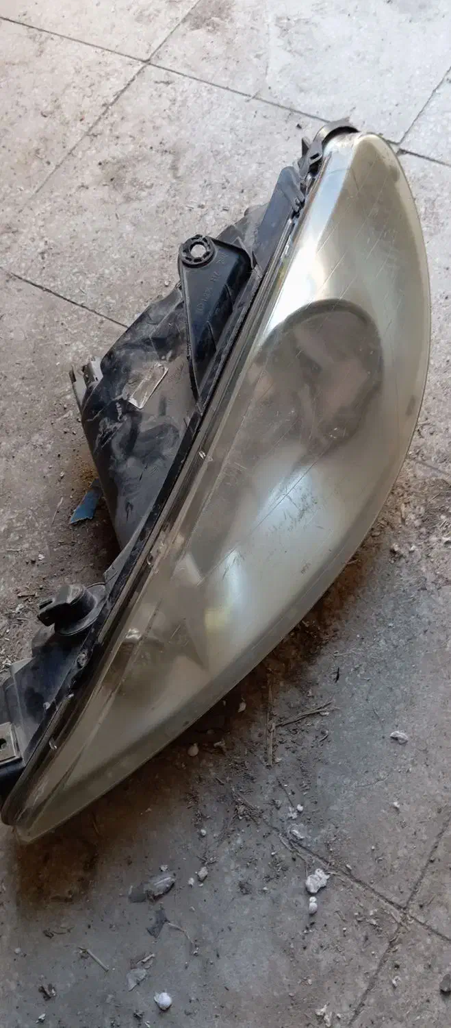 چراغ  جلو ۲۰۶|قطعات یدکی و لوازم جانبی|کرمانشاه, |دیوار