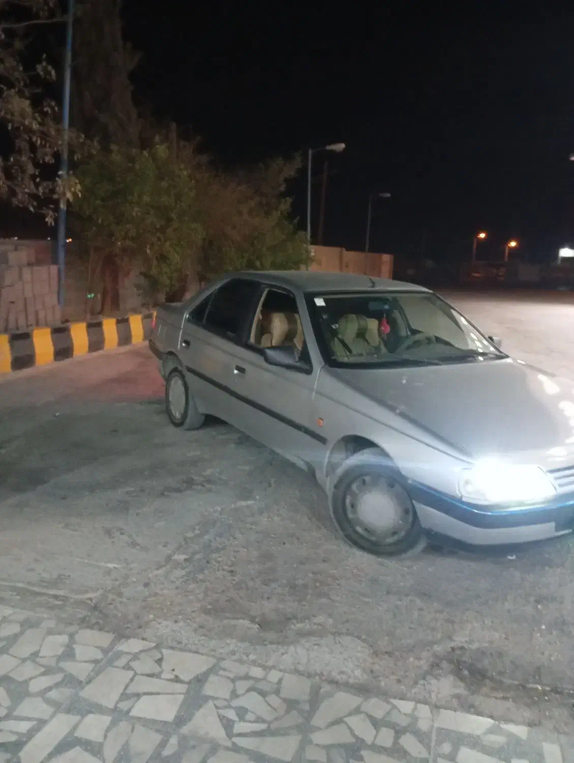 ۴۰۵مدل ۸۹تو کرم خشک|خودرو سواری و وانت|یاسوج, |دیوار