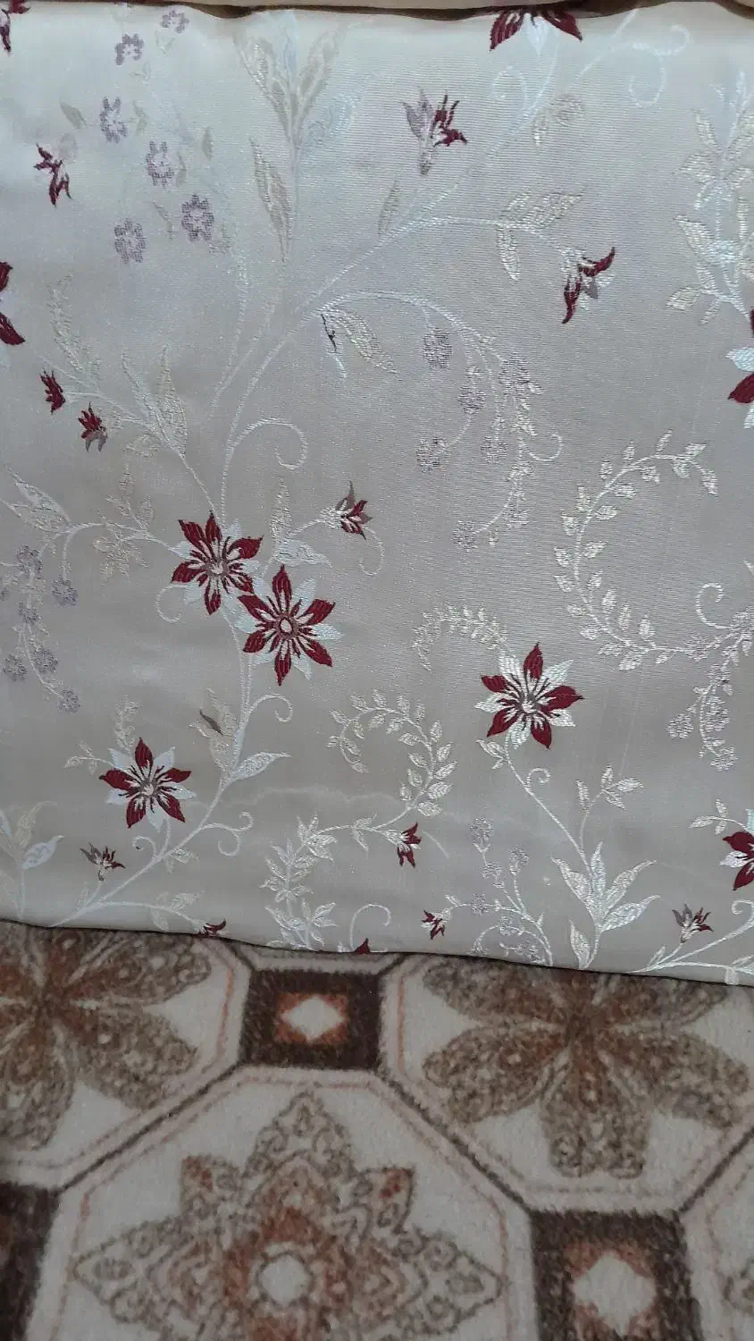 پشتی|پشتی|اسلام‌‌آباد غرب, |دیوار