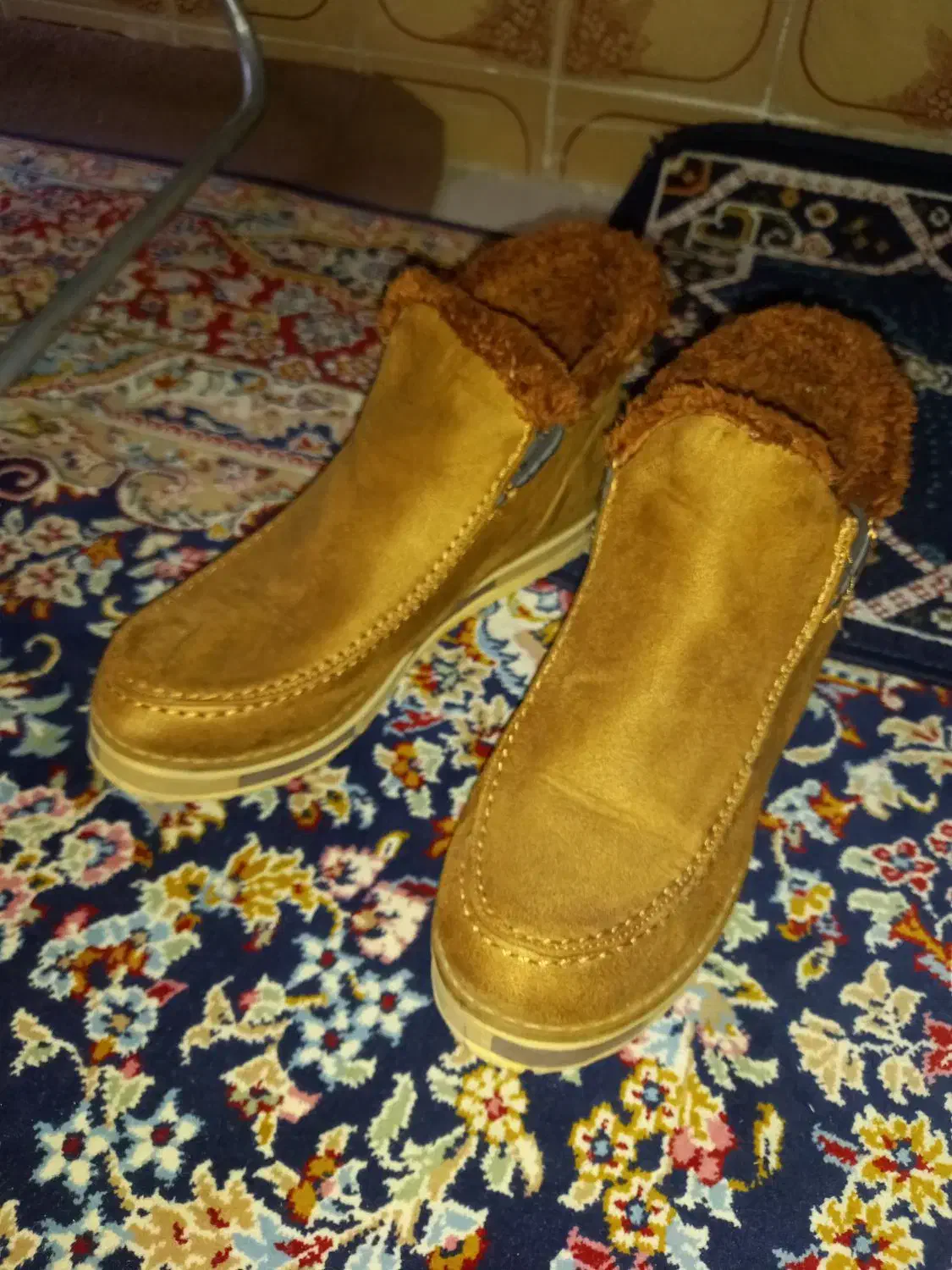 نیم پوت|کیف، کفش، کمربند|گرگان, |دیوار