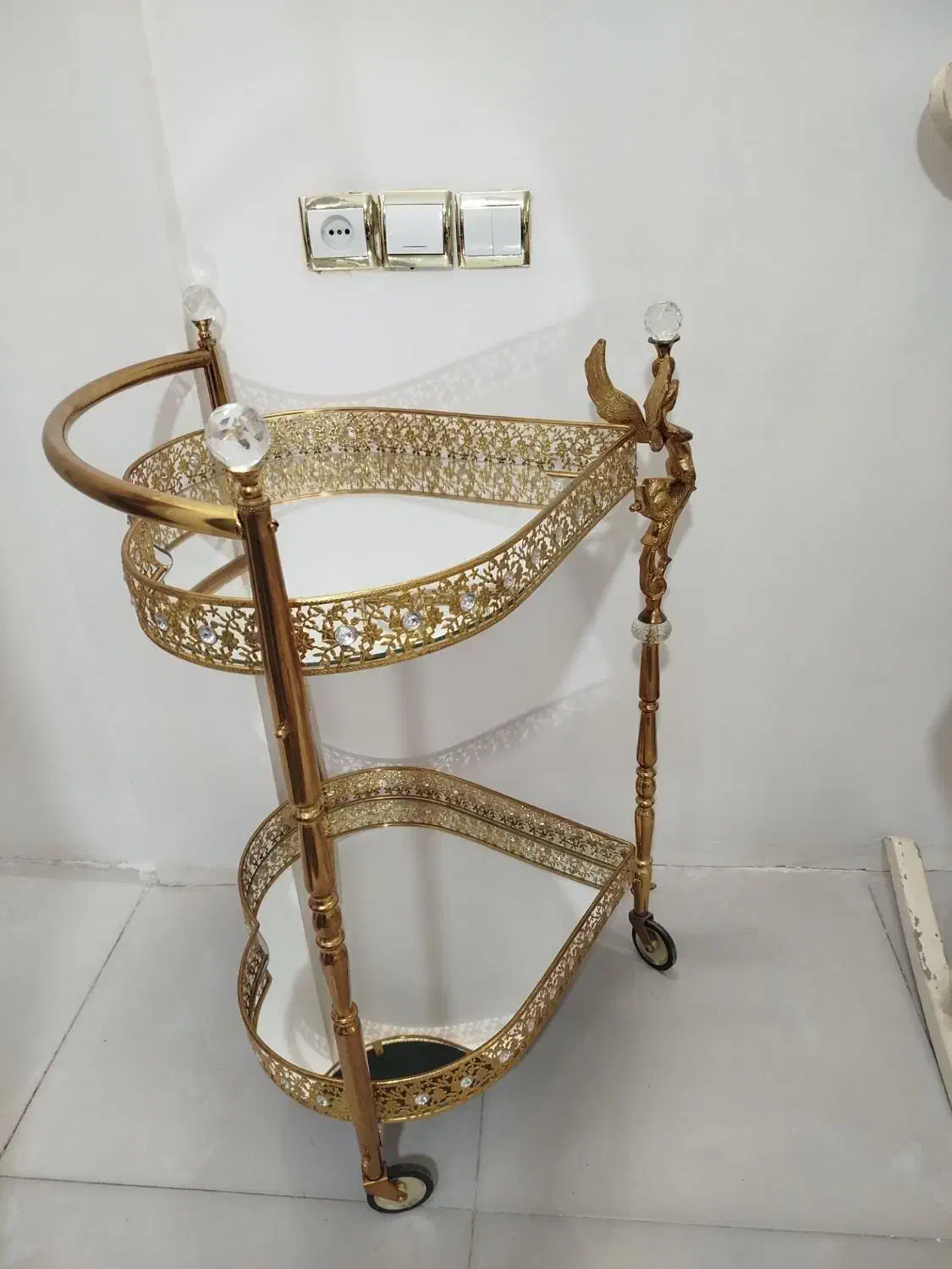 میزبار|مبلمان خانگی و میز عسلی|مشهد, پنجتن|دیوار