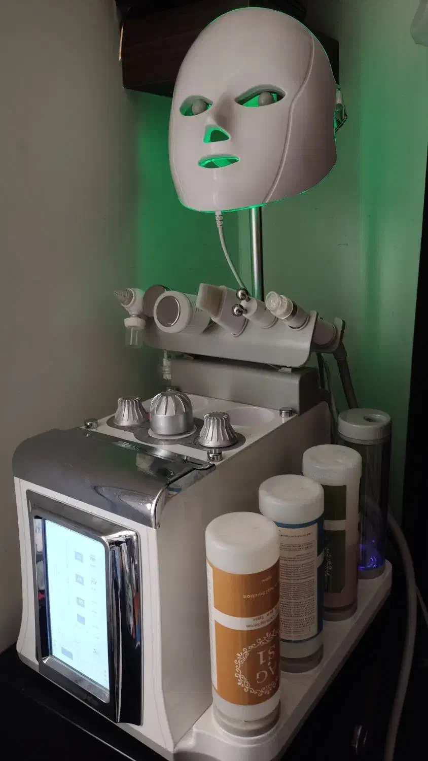 دستگاه هیدروفیشیال 7 کاره حرفهای نو|آرایشی، بهداشتی، درمانی|اصفهان, شهشهان|دیوار