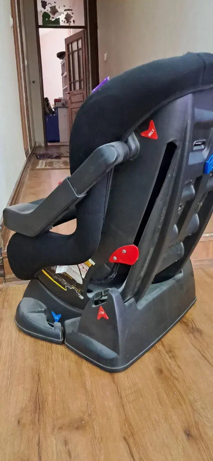 کریر و صندلی کودک|تخت و صندلی بچه|کرمان, |دیوار